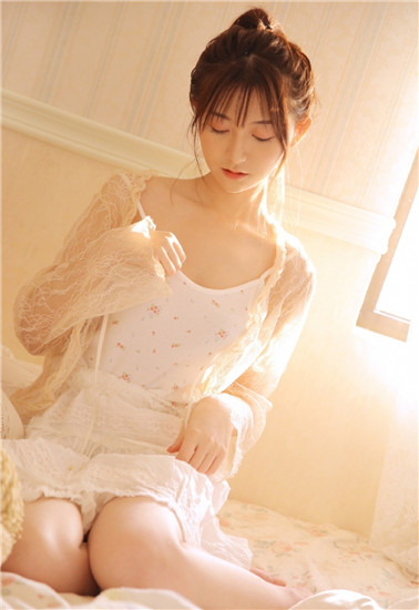 免费日韩无人区码卡二卡3卡安卓版截图3