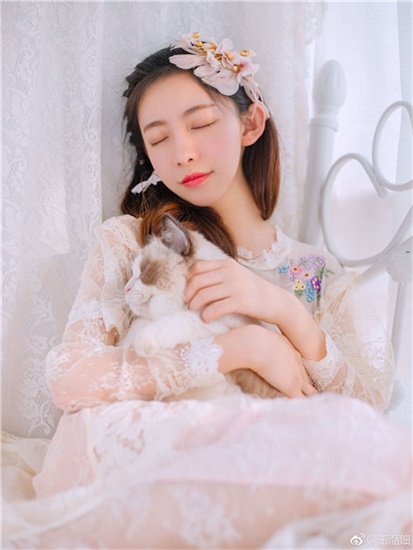 3区4区产品乱码芒果在线截图4