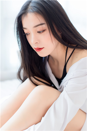 国产一卡二卡≡卡四卡无人最新版截图3