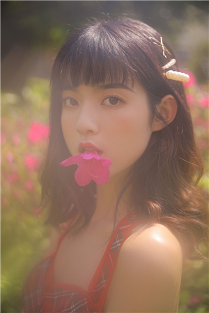 欧产日产国色天香区别视频截图1