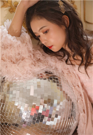 丝瓜草莓榴莲香蕉绿巨人小猪樱花免费版截图3