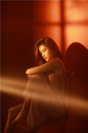 花蝴蝶免费视频在线观看高清版截图4