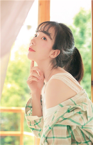 杏吧芭乐绿巨人黄瓜小黄鸭最新版截图3