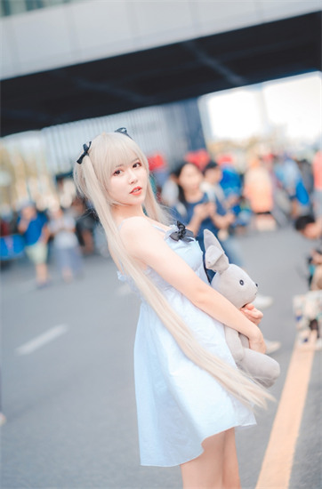 日产精品一卡2卡三卡4乱码手机版截图3